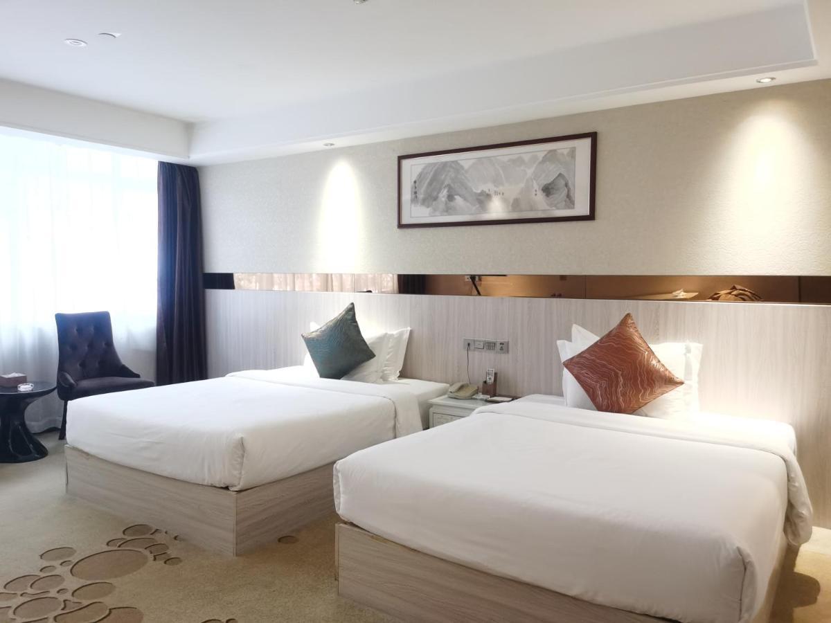 Paco Hotel Tianhe Coach Terminal Metro Satation Guangzhou-Free Shuttle Bus For Canton Fair Dış mekan fotoğraf