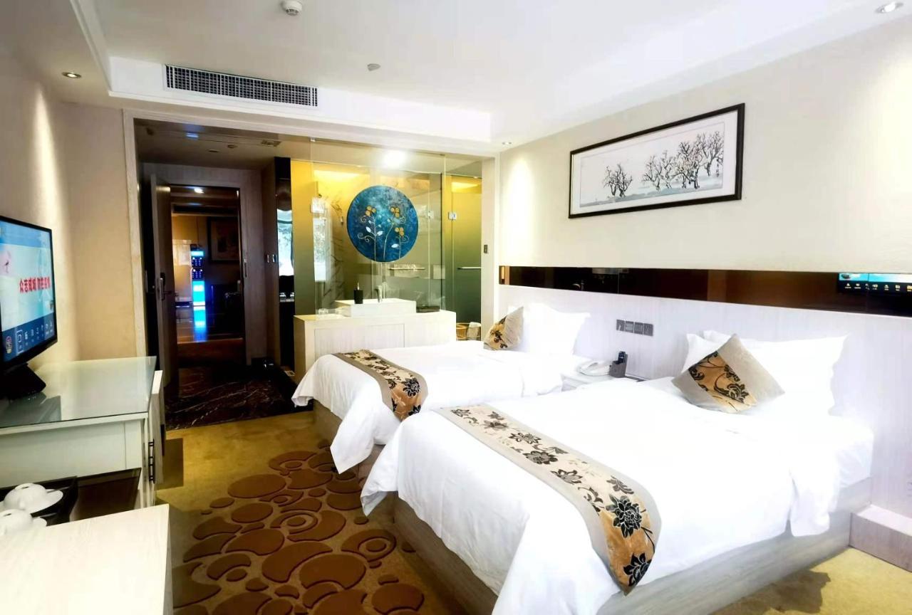Paco Hotel Tianhe Coach Terminal Metro Satation Guangzhou-Free Shuttle Bus For Canton Fair Dış mekan fotoğraf
